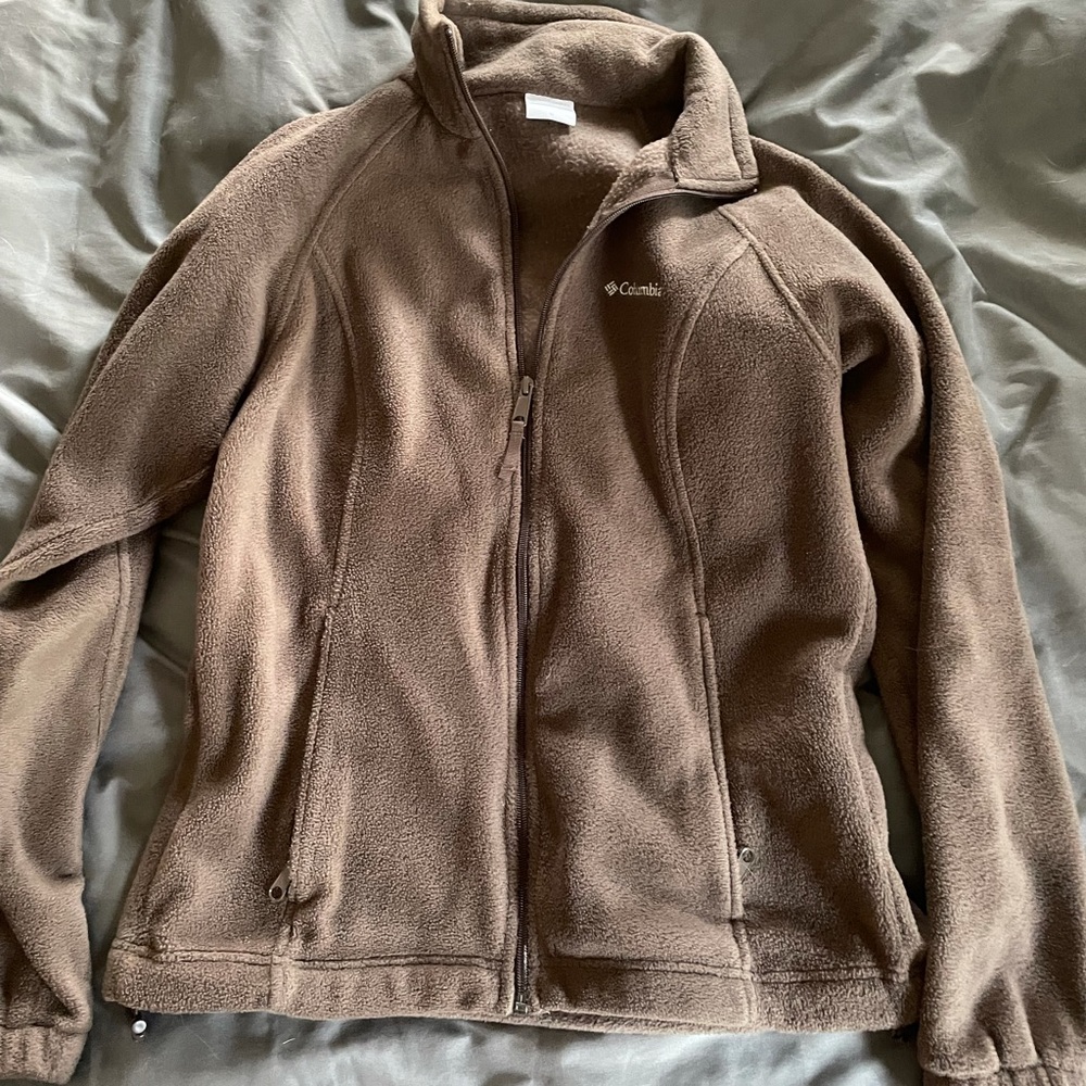 Soft brown Columbia zip up. Size M